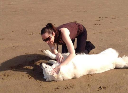 La fondatrice de Pile-Poil avec son chien